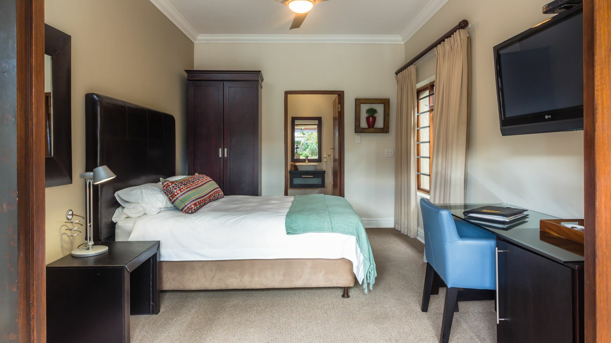 Manor 38 Hotell Port Elizabeth Exteriör bild